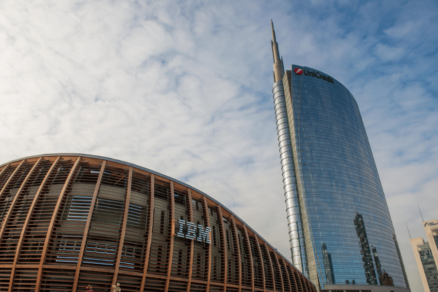 piazza gae aulent