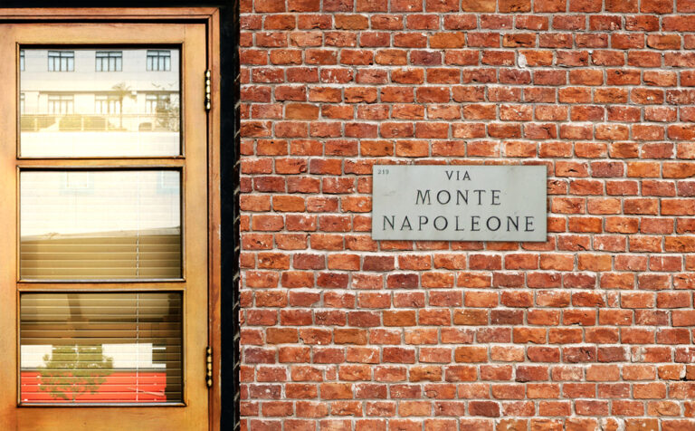 via monte napoleone milano