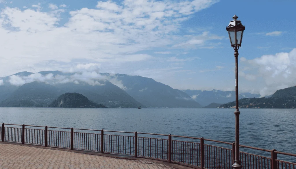 lungolago di como