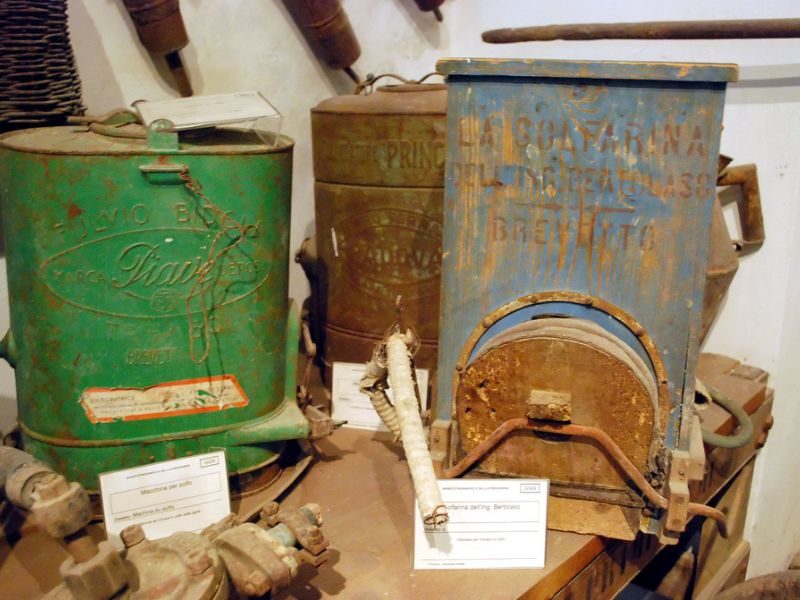 Museo Etnografico e della stregoneria a trioria Museo Etnografico e della stregoneria a trioria